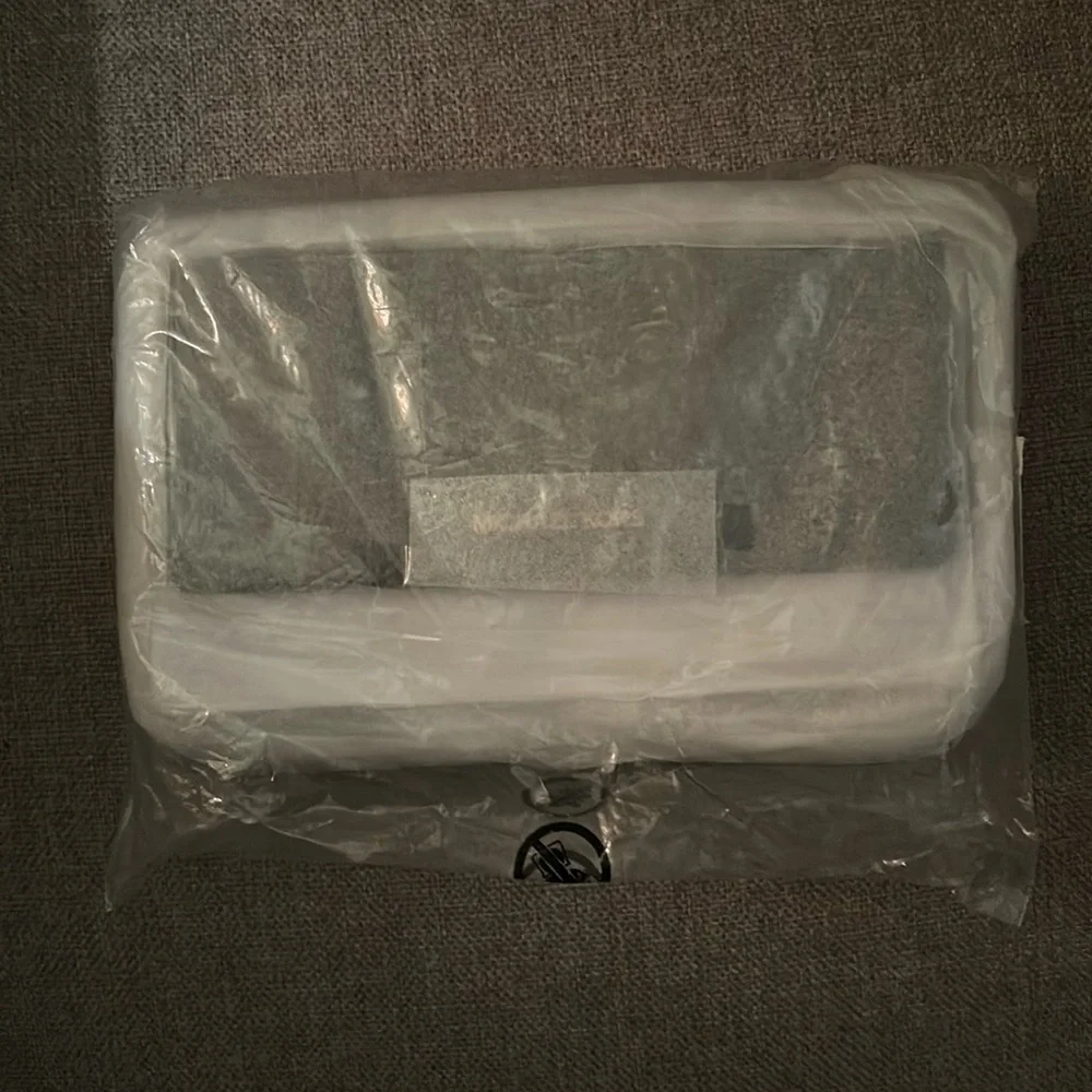 NWT Michael Kors Jet Set Large Leather Crossbody Bag - Picture 2 of 15